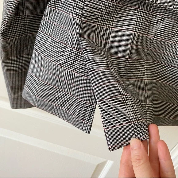 $695 Veronica Beard Paloma Wool Plaid Print Zipper Cropped Jacket Blazer size 6